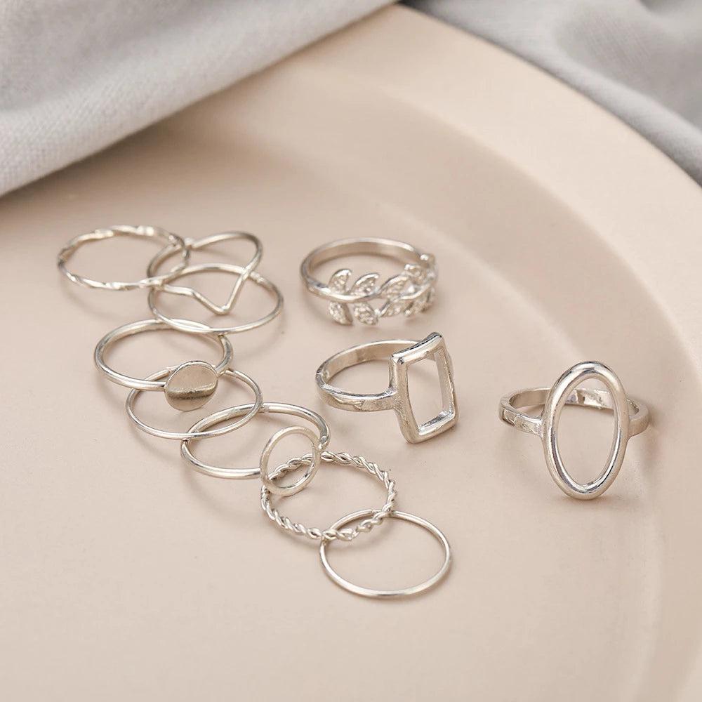 Set of 11 Rings made of Silver