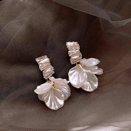 Elegant Gold White Petal Earrings