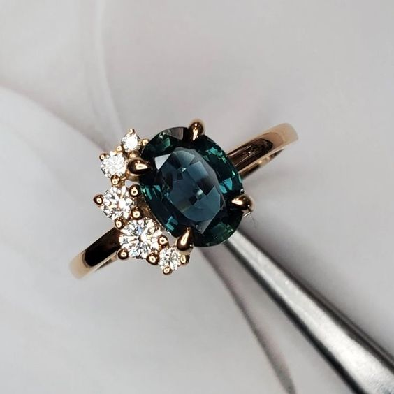 Vintage ring with blue crystal and zirconia